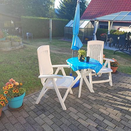 Ferienwohnung Zinke シュミーデフェルト・アム・レンシュタイク エクステリア 写真
